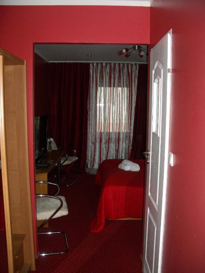 Kardamon Bed & Breakfast Жари Стая снимка